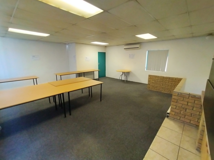 To Let commercial Property for Rent in Brackenfell Central Western Cape